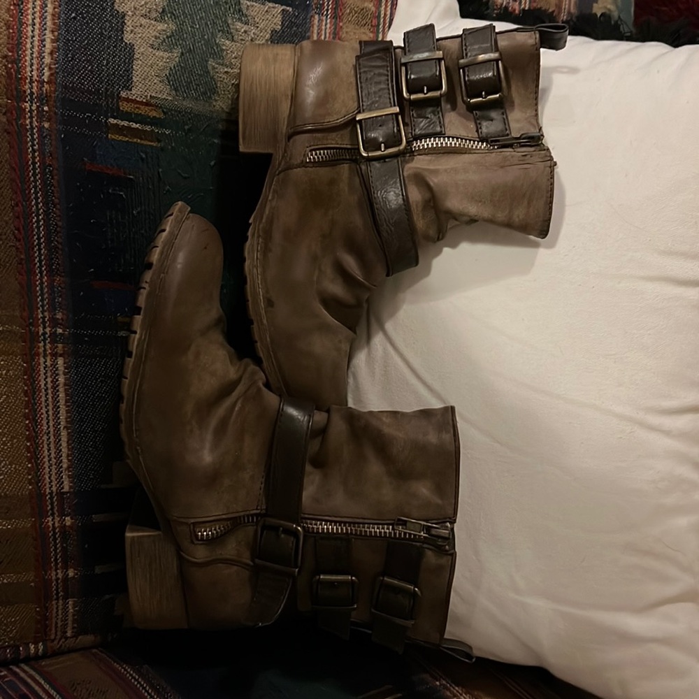 Jelly pop boots